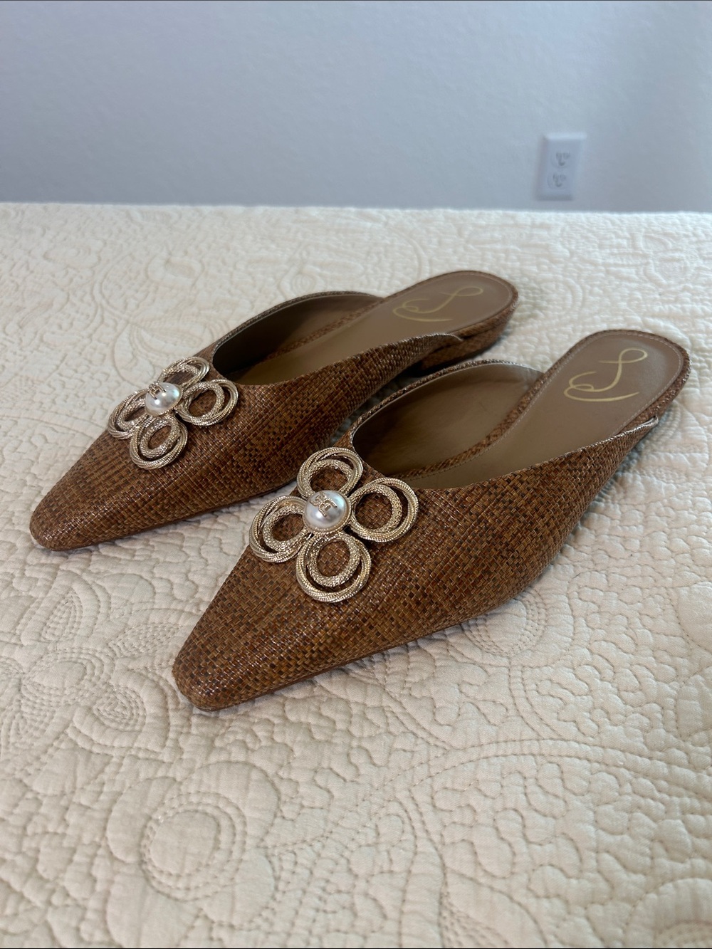 Sam Edelman Brown Woven Pointed Mules with Pearl Flower - Picture 2 of 7